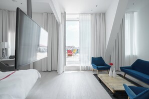 Premium bedding, pillowtop beds, in-room safe, individually decorated