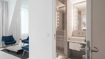 Room (Deck) | Premium bedding, pillowtop beds, in-room safe, desk