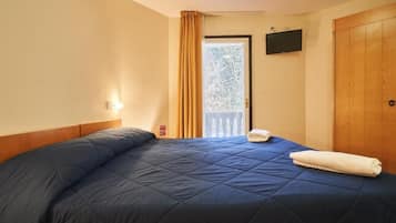 Comfort Double Room | In-room safe, desk, cribs/infant beds, free WiFi