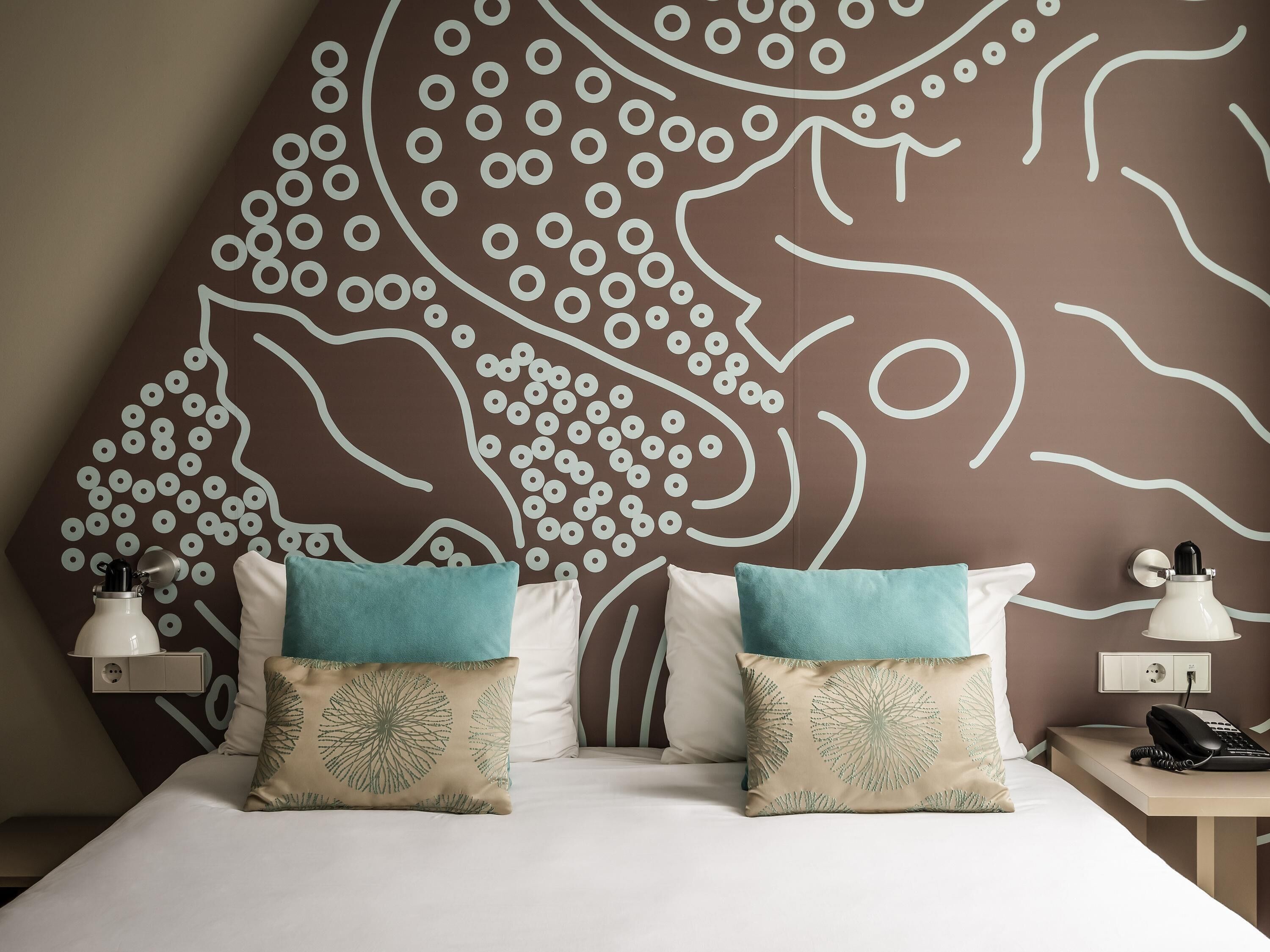 down duvets, in-room safe, individually decorated, desk