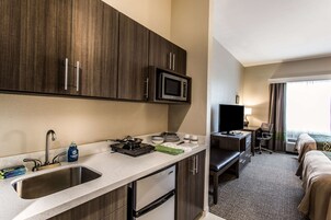 1 habitación, ropa de cama de alta calidad y escritorio 