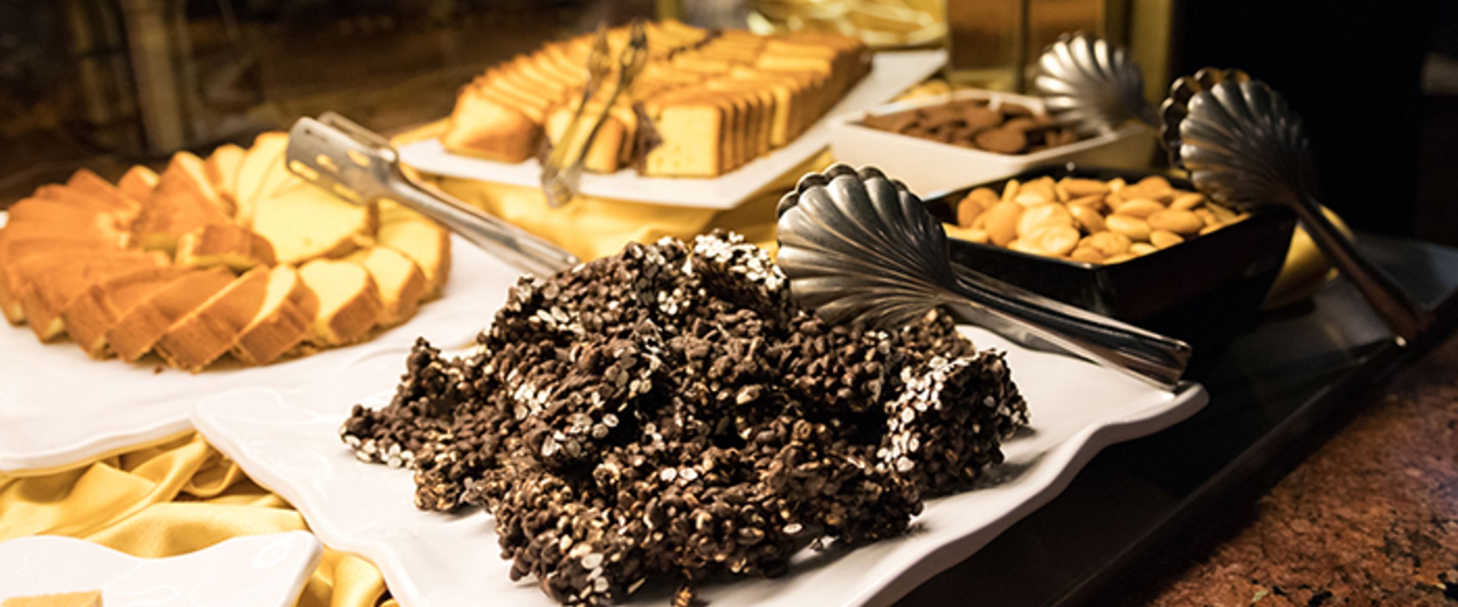 daily buffet breakfast (eur 16 per person)