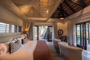 Standard Room, 1 Bedroom | Hypo-allergenic bedding available, minibar (some free items) - Inyati Game Lodge (Sabi Sand Reserve)