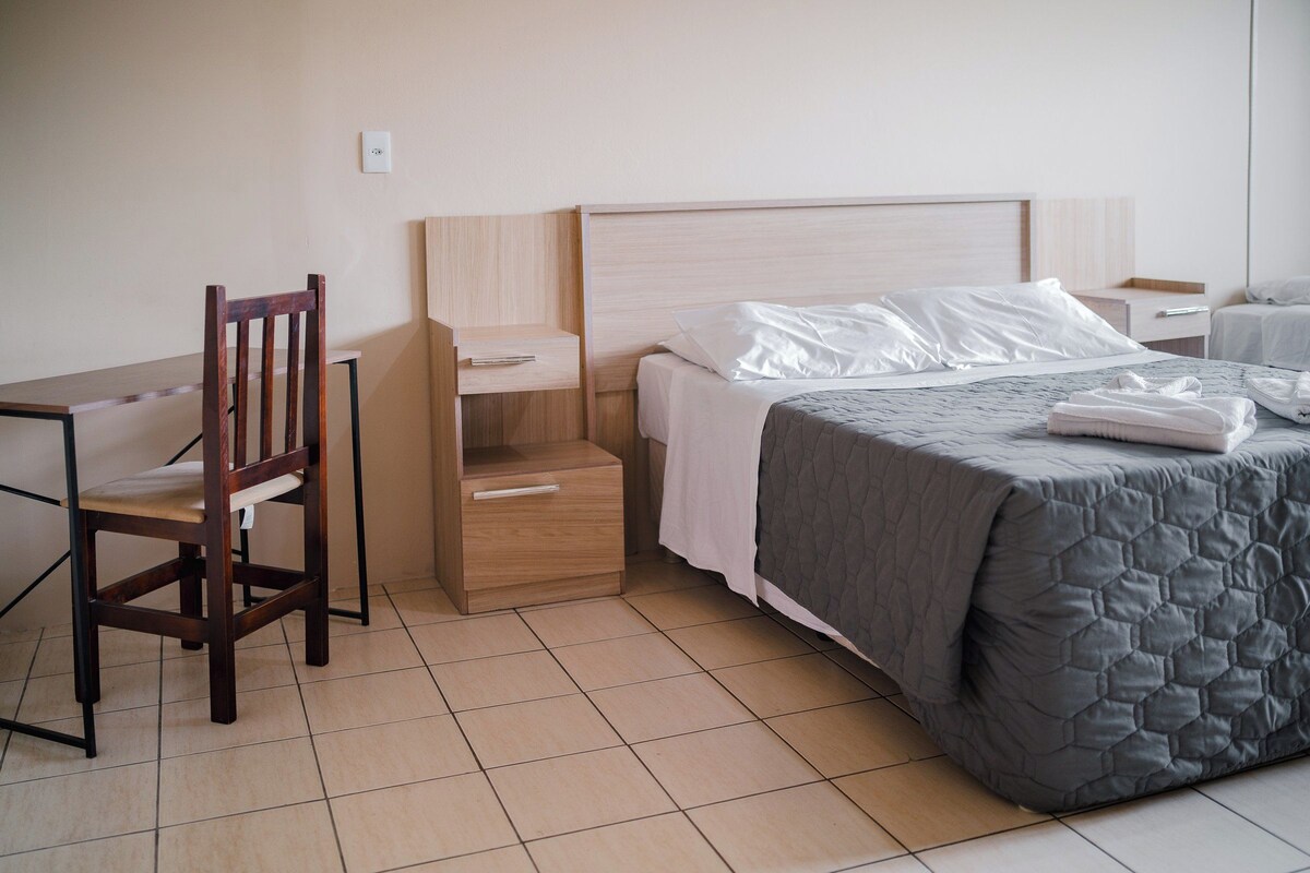 Minibar, lits bébé (gratuits), lits pliants/supplémentaires