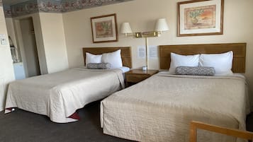 Kamar Double Standar, 2 Tempat Tidur Double | Wi-Fi gratis dan seprai linen