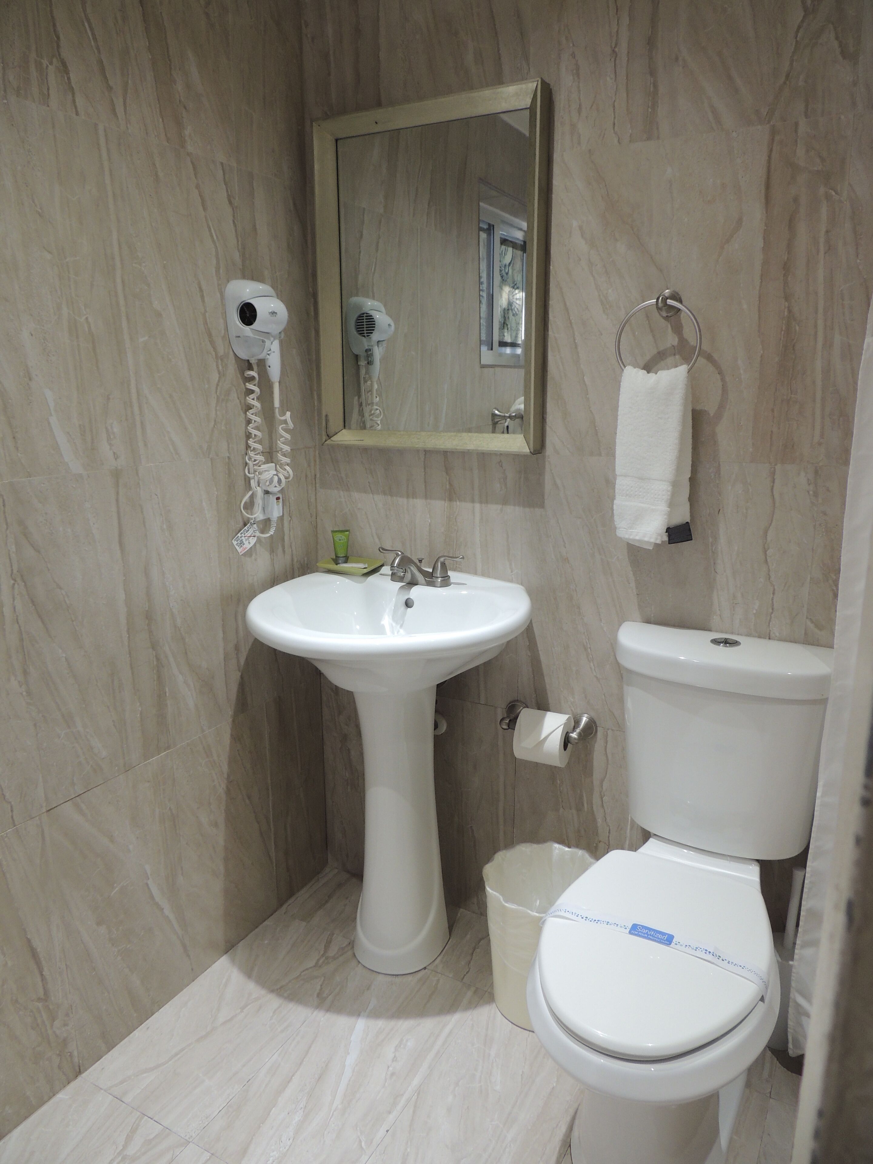 standard room, 2 queen beds, refrigerator & microwave | bathroom | combined shower/bathtub, free toiletries, hair dryer, bathrobes