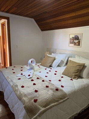 Premium bedding, minibar, individually decorated, individually furnished - Hotel Hospedaria Provençal (Canela)