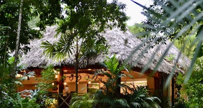 Hostal Jungle Lodge Tikal