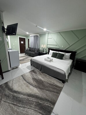 Executive Room, Refrigerator & Microwave | Free WiFi, bed sheets - Aracari Hotel Guyana (West Bank Demerara)