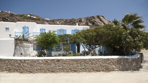 Front of property - Asimina (Mykonos)