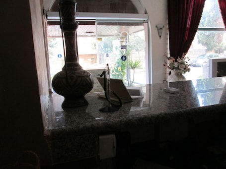 入住/退房自助服务终端