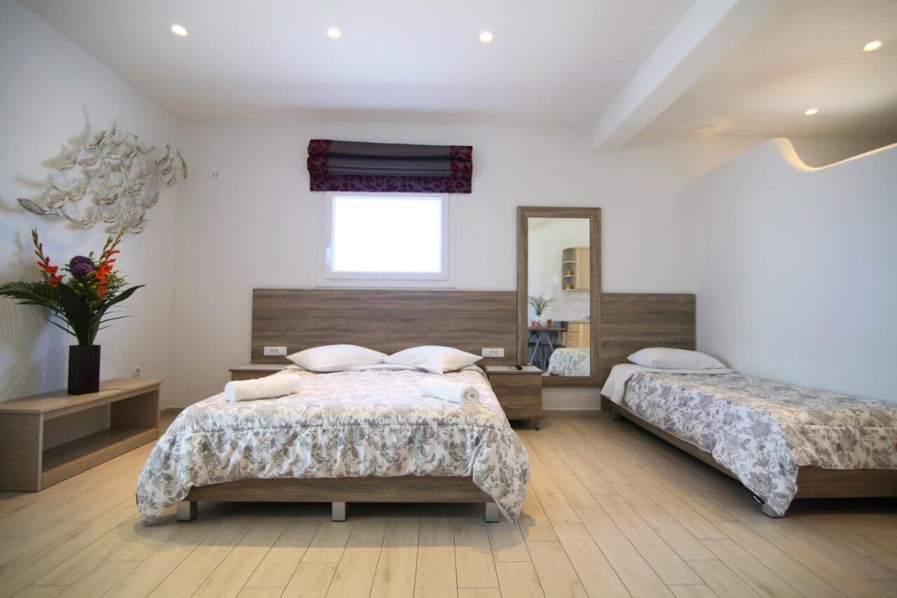 Photo - Sofia Village