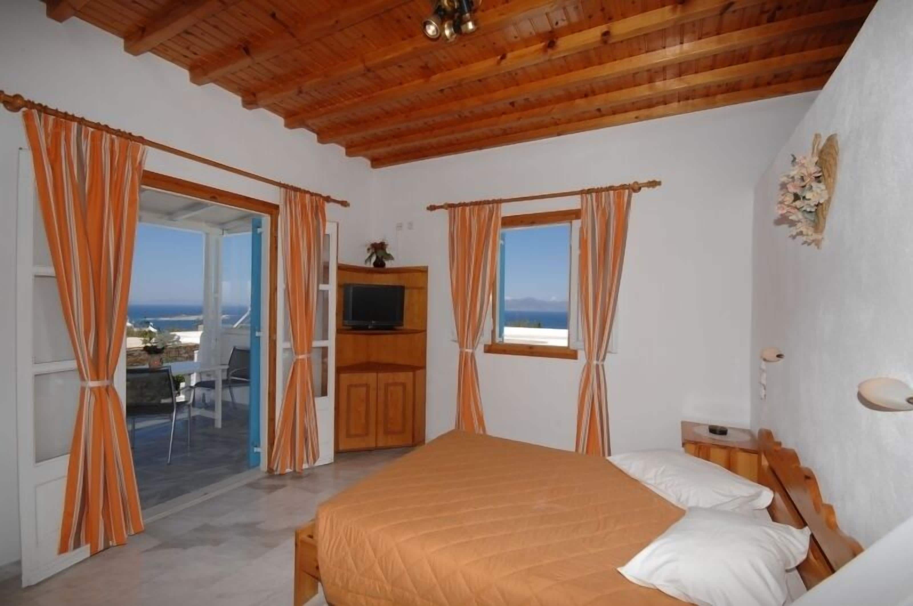 Photo - Sofia Village