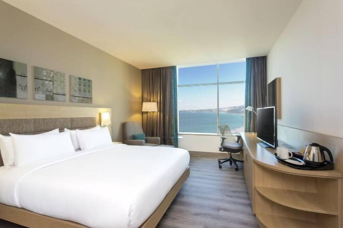 Minibar, in-room safe, blackout drapes, soundproofing