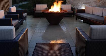 Courtyard by Marriott Dallas Plano/The Colony