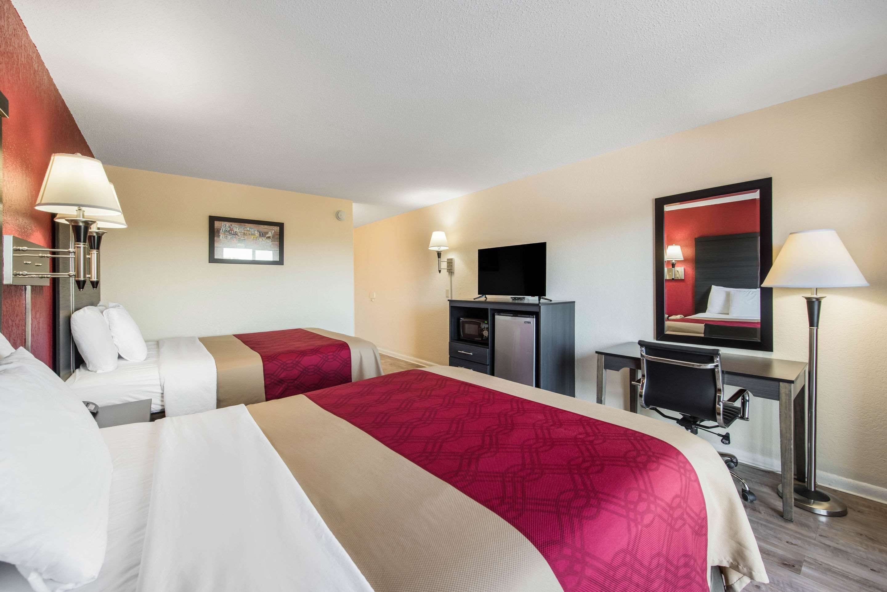 standard room, 2 queen beds, non smoking | desk, iron/ironing board, rollaway beds, free wifi