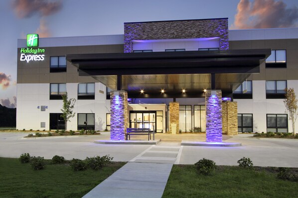Exterior - Holiday Inn Express Jasper by IHG (Jasper)