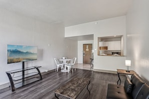 Family Studio Suite, Multiple Beds, Non Smoking | Living area - Stayable Kissimmee East (Kissimmee)