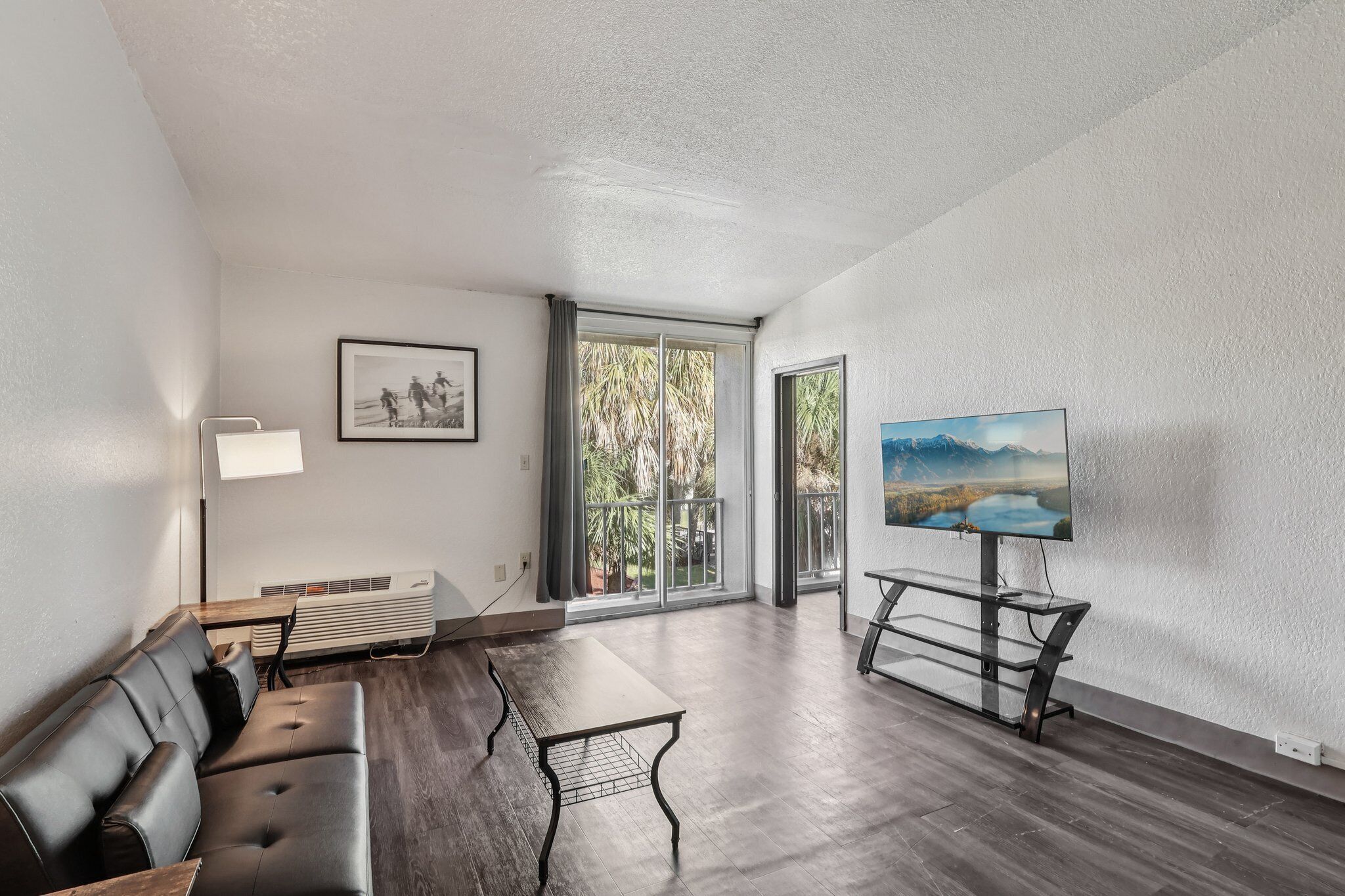 Family Studio Suite, Multiple Beds, Non Smoking | Living area