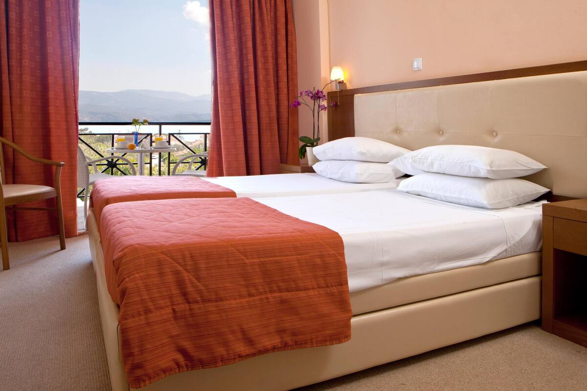 In-room safe, iron/ironing board, free cribs/infant beds, free WiFi