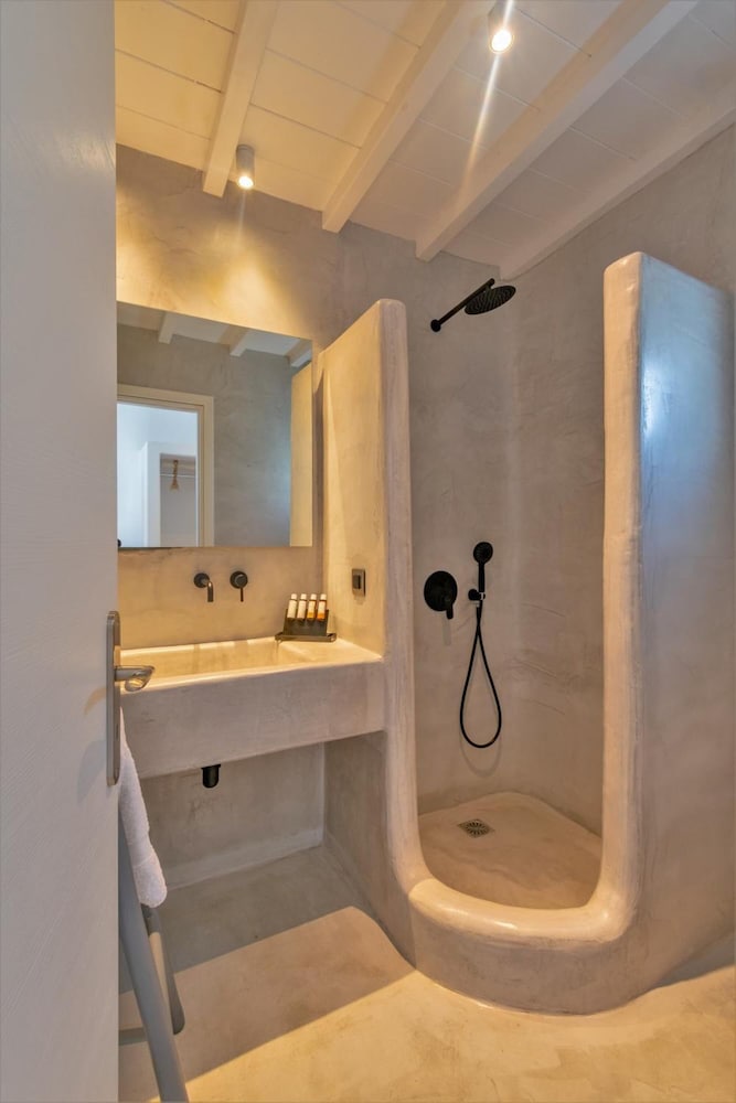 Aelia Mykonos by null