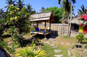 Garden - Same Same - Bungalows - Hostel (Kuta)