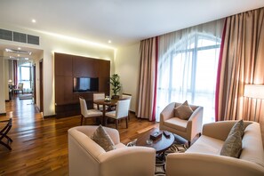 Flachbildfernseher, Kamin