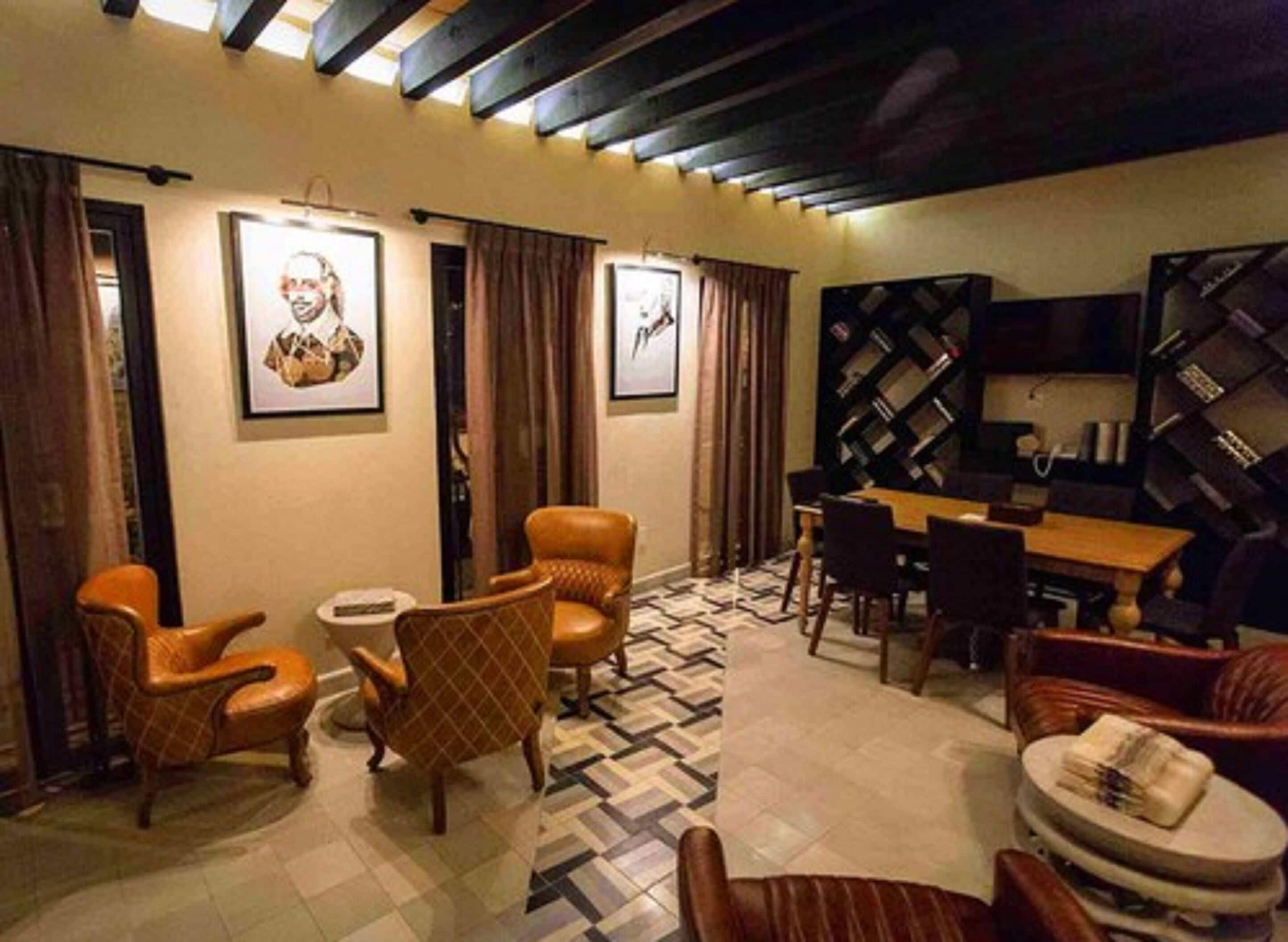 Bar (en la propiedad)