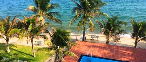 Outdoor pool, sun loungers