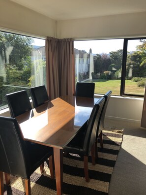 Three Bedroom Apartment | Living area - Heriot Lane City Apartments (Dunedin)