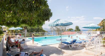 Sky View Beach Studio - Montego Bay Club
