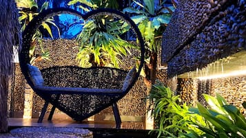 Villa, 6 Bedrooms | Living area | 42-inch flat-screen TV with satellite channels, LCD TV