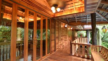 42-inch flat-screen TV with satellite channels, LCD TV