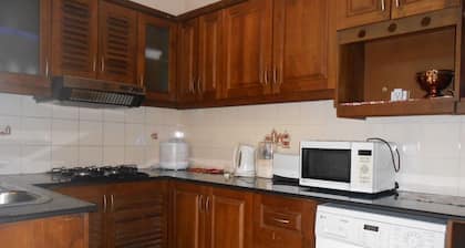 Colombo Apartments - Lower Bagathale