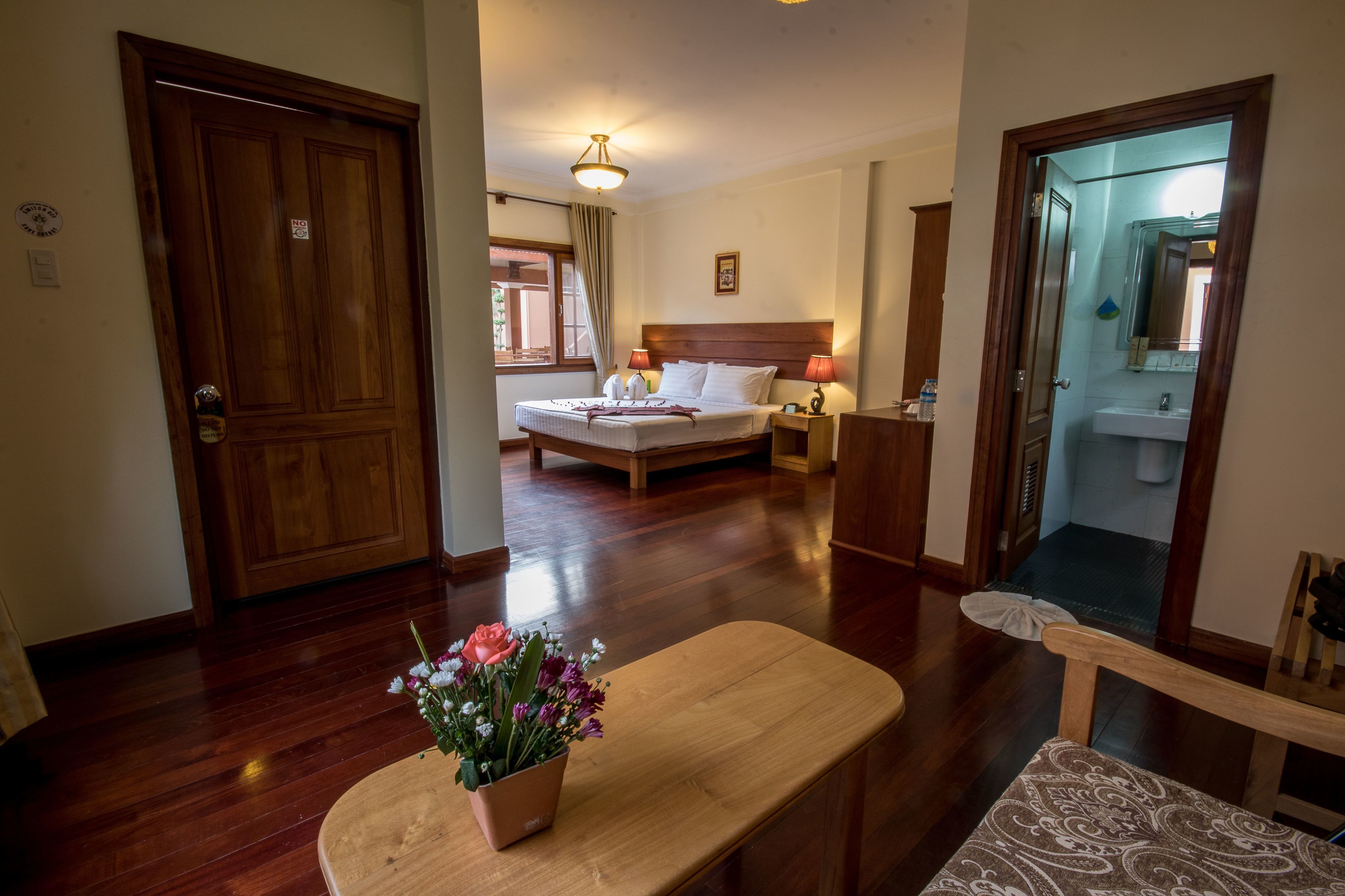 superior room | in-room safe, desk, blackout curtains, free wifi