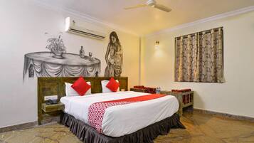 Standard Double or Twin Room, 1 Double Bed, Private Bathroom | 1 bedroom, free WiFi, bed sheets