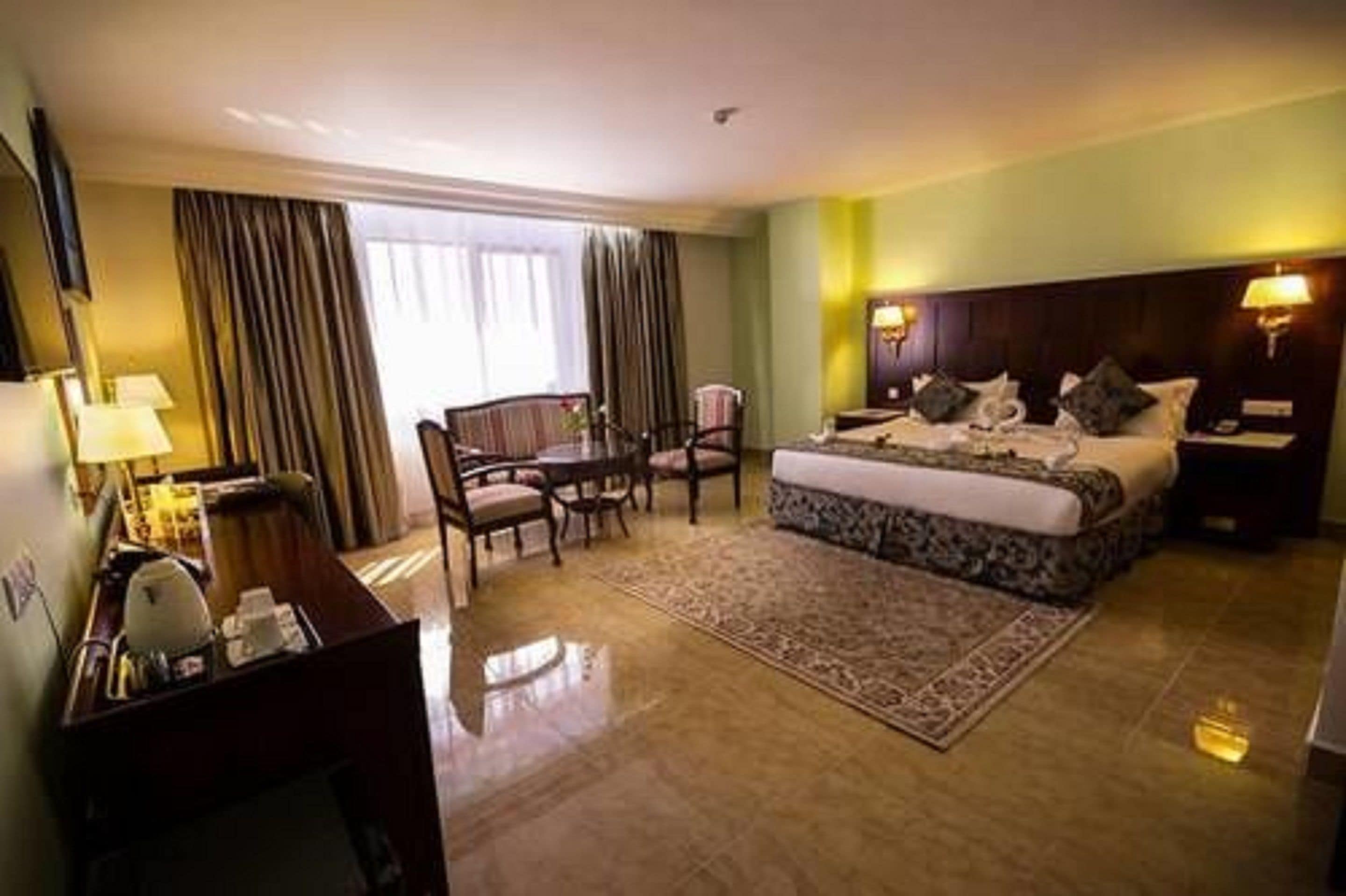 executive suite | minibar, desk, blackout curtains, cots/infant beds