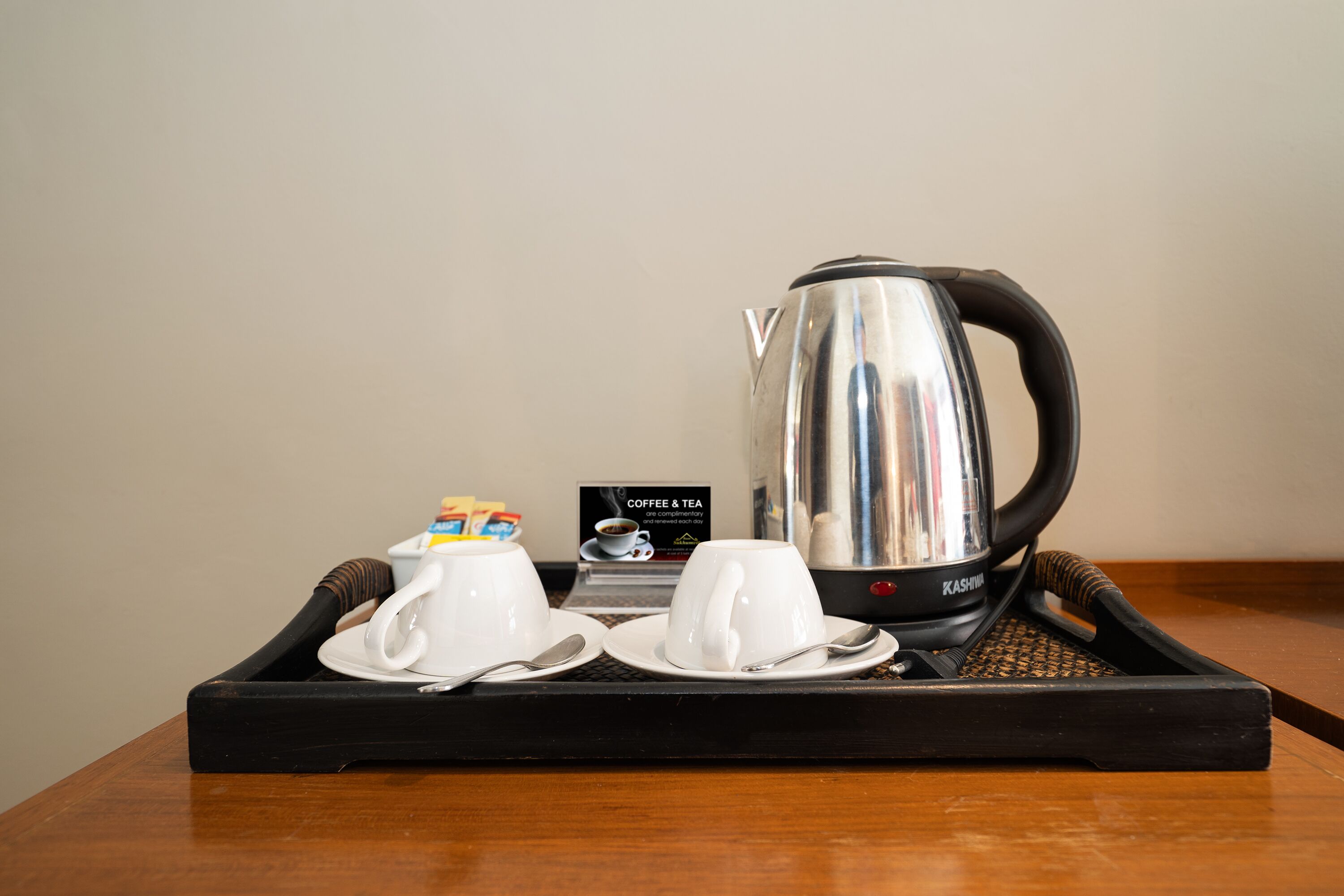 superior twin room | 1 bedroom, minibar, in-room safe, desk