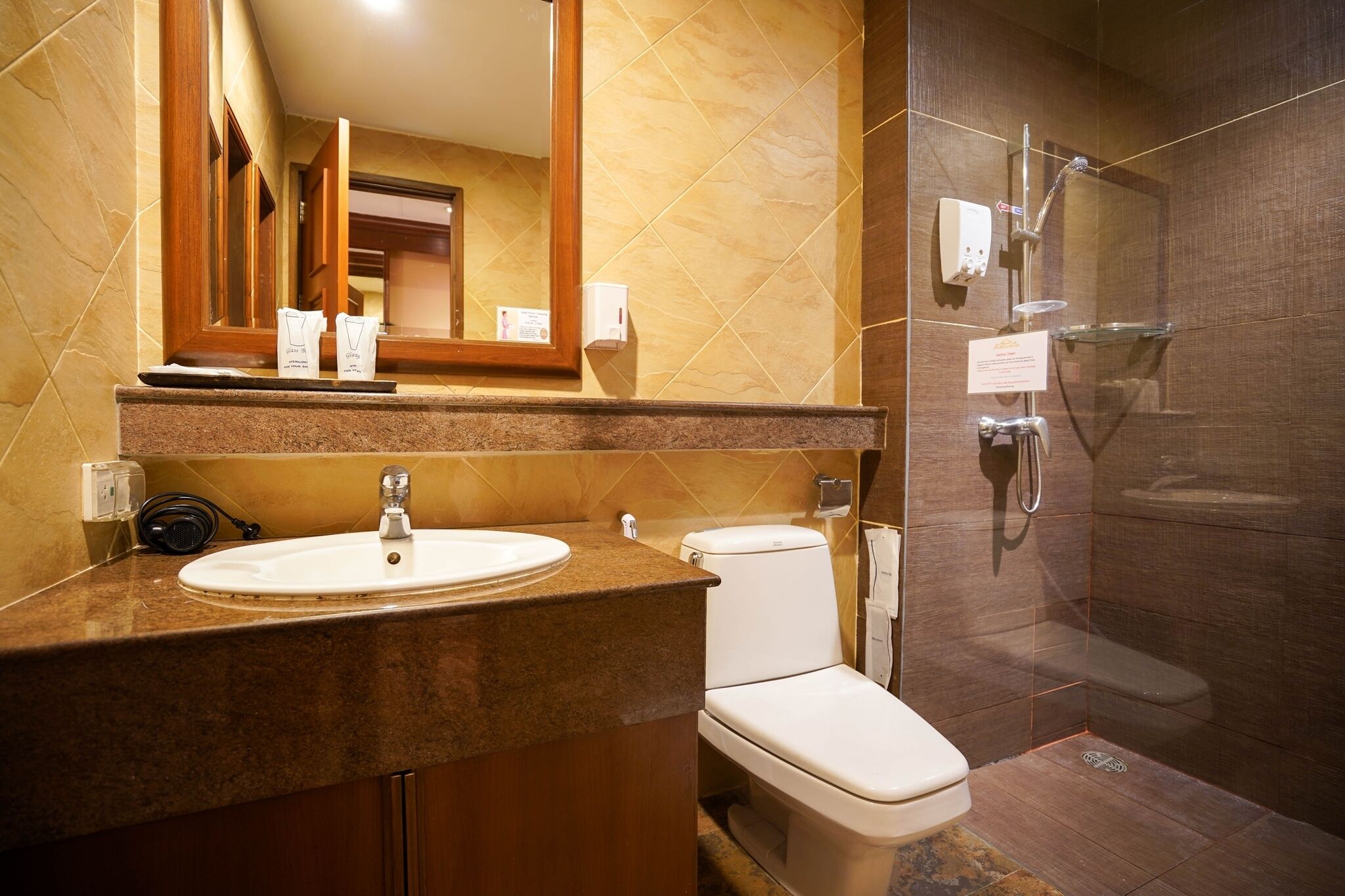 superior double room | bathroom | free toiletries, hair dryer, towels