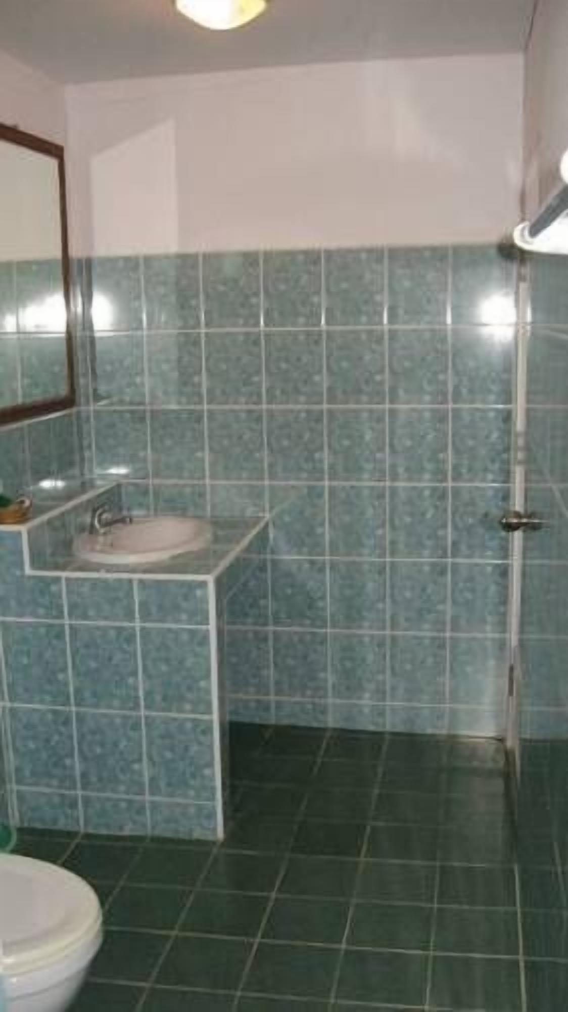 Chậu rửa trong phòng tắm