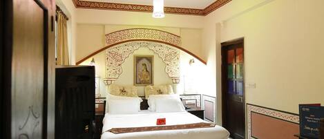 Escritorio y wifi gratis