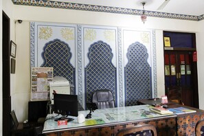 Dining - OYO Rooms Heritage Hawa Sadak (Jaipur)