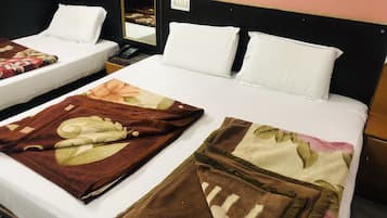 1 Schlafzimmer, Zustellbetten, kostenloses WLAN, Bettwäsche