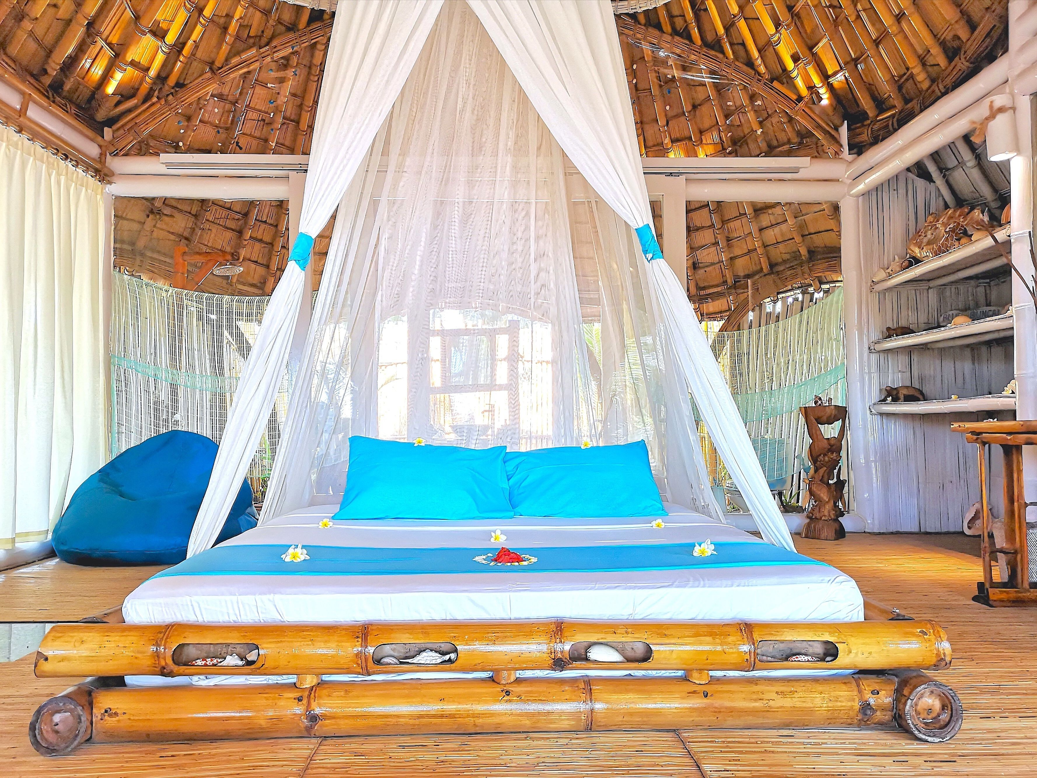 honeymoon bungalow, beach view | 1 bedroom, frette italian sheets, premium bedding, pillow-top beds