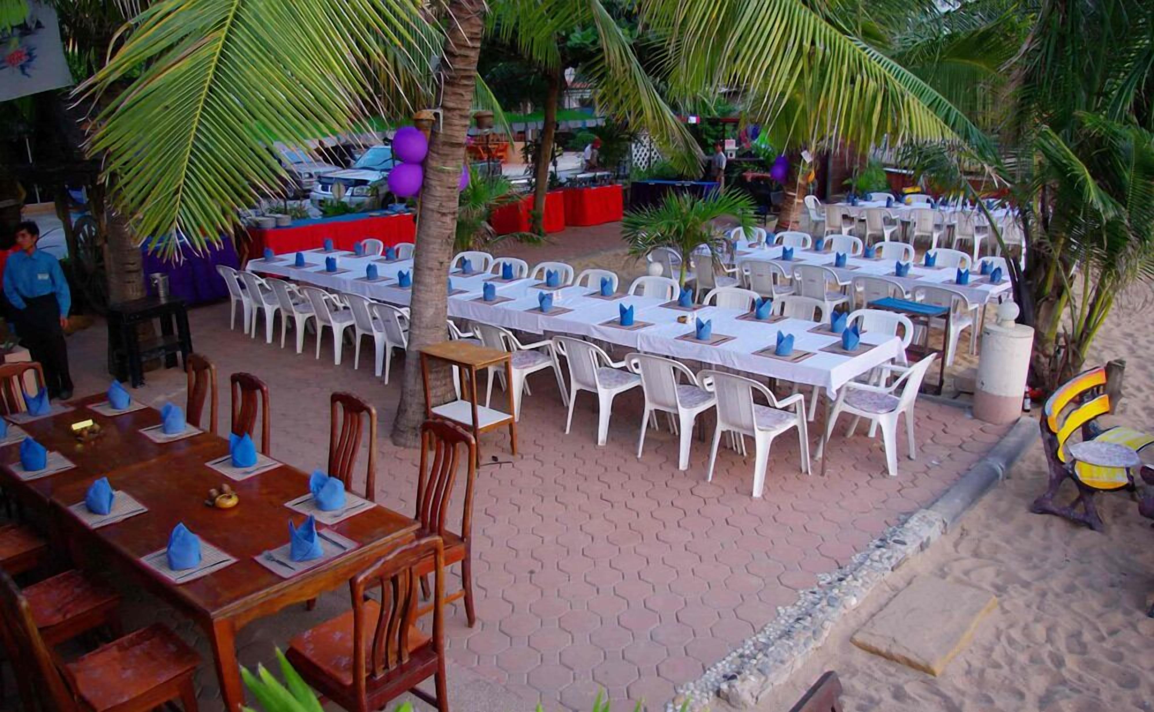 breakfast, lunch, dinner served; international cuisine, beach views