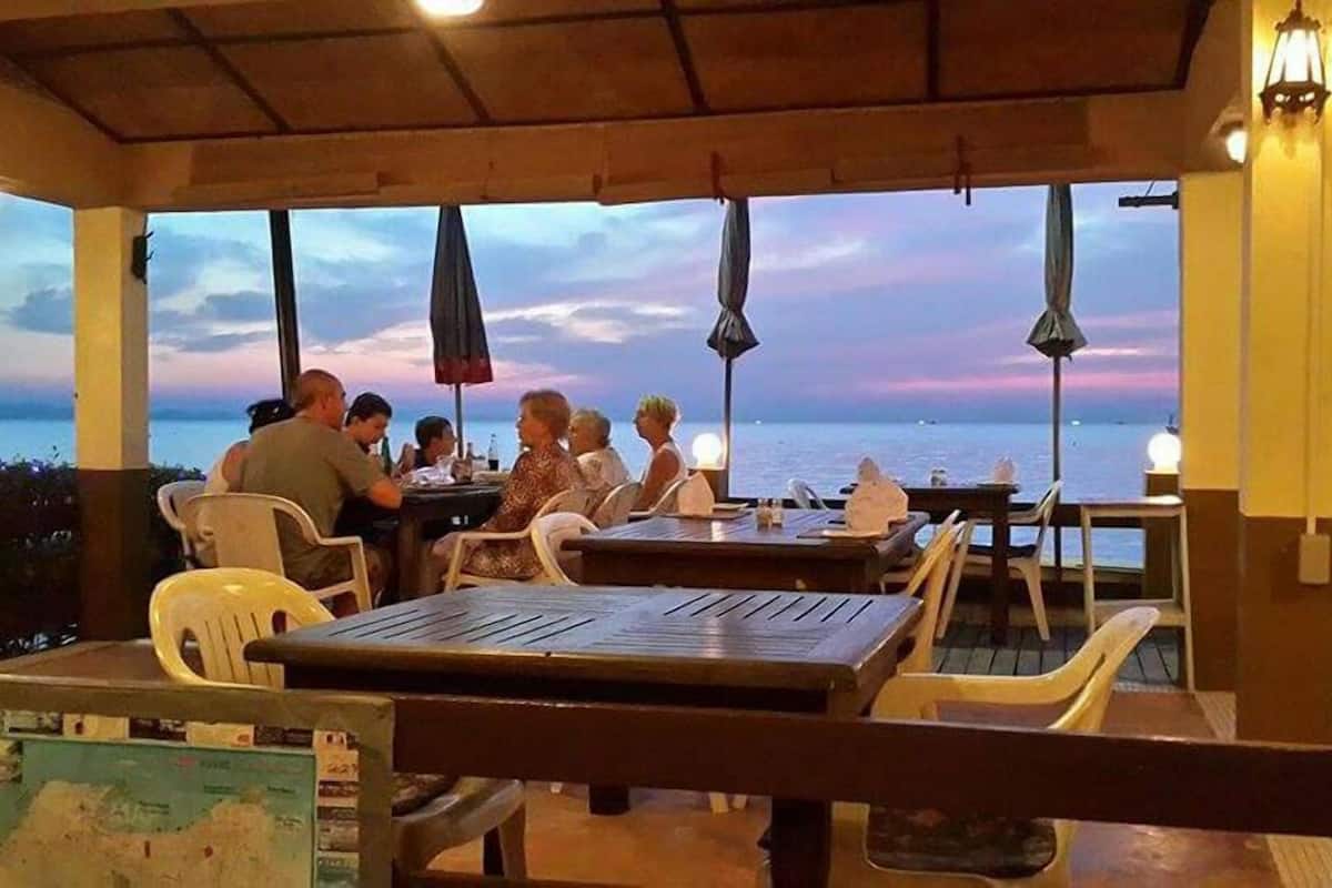 breakfast, lunch, dinner served; international cuisine, beach views