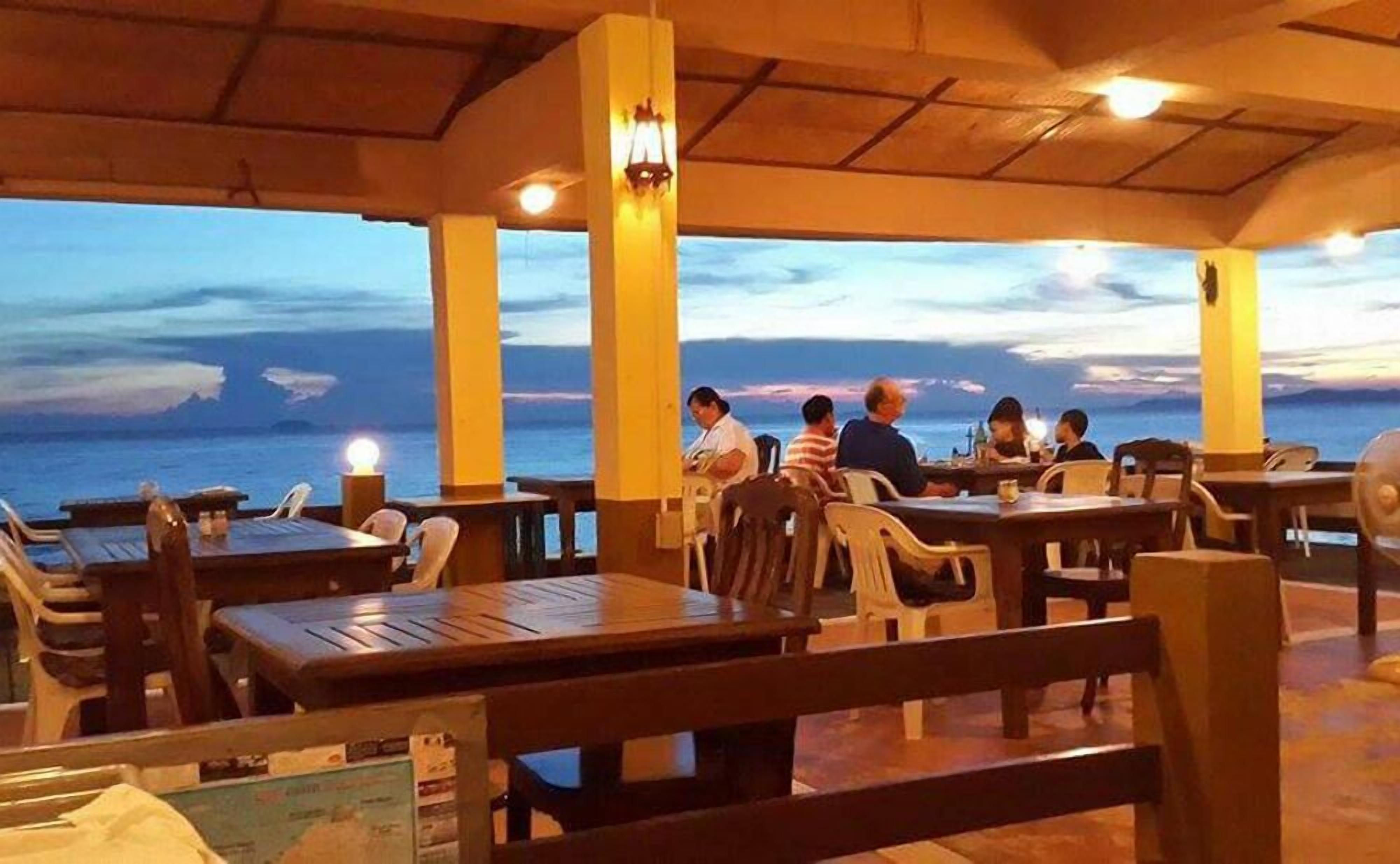 breakfast, lunch, dinner served; international cuisine, beach views