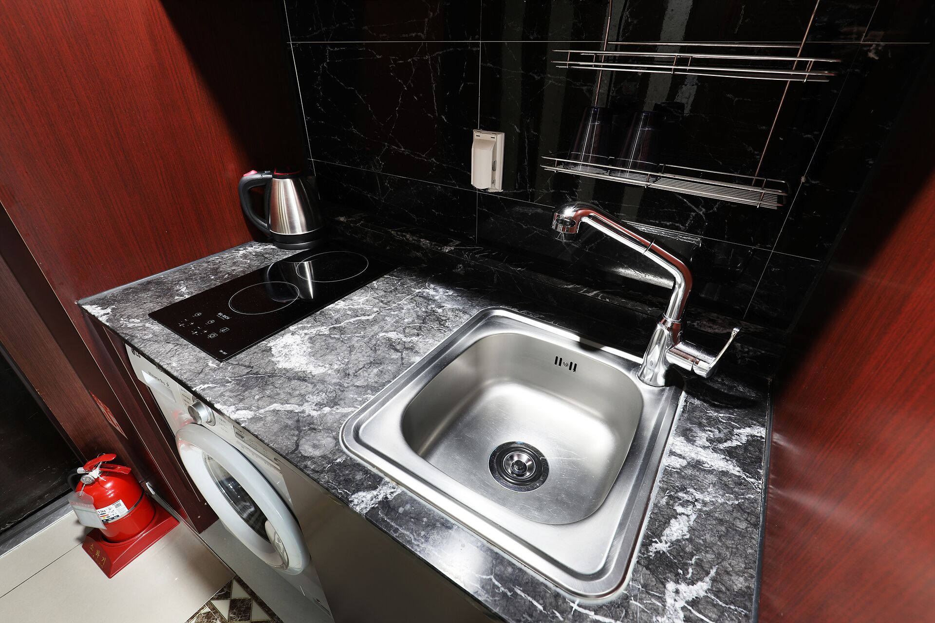 fridge, microwave, stovetop