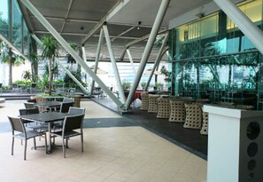 2 restaurants, international cuisine - Ran Pacific Serviced Suites & Apartments (Kuala Lumpur)