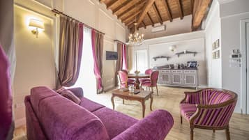 Appartamento, 1 camera da letto, balcone | Cucina privata | Frigorifero, microonde, piano cottura, macchina per caffè espresso